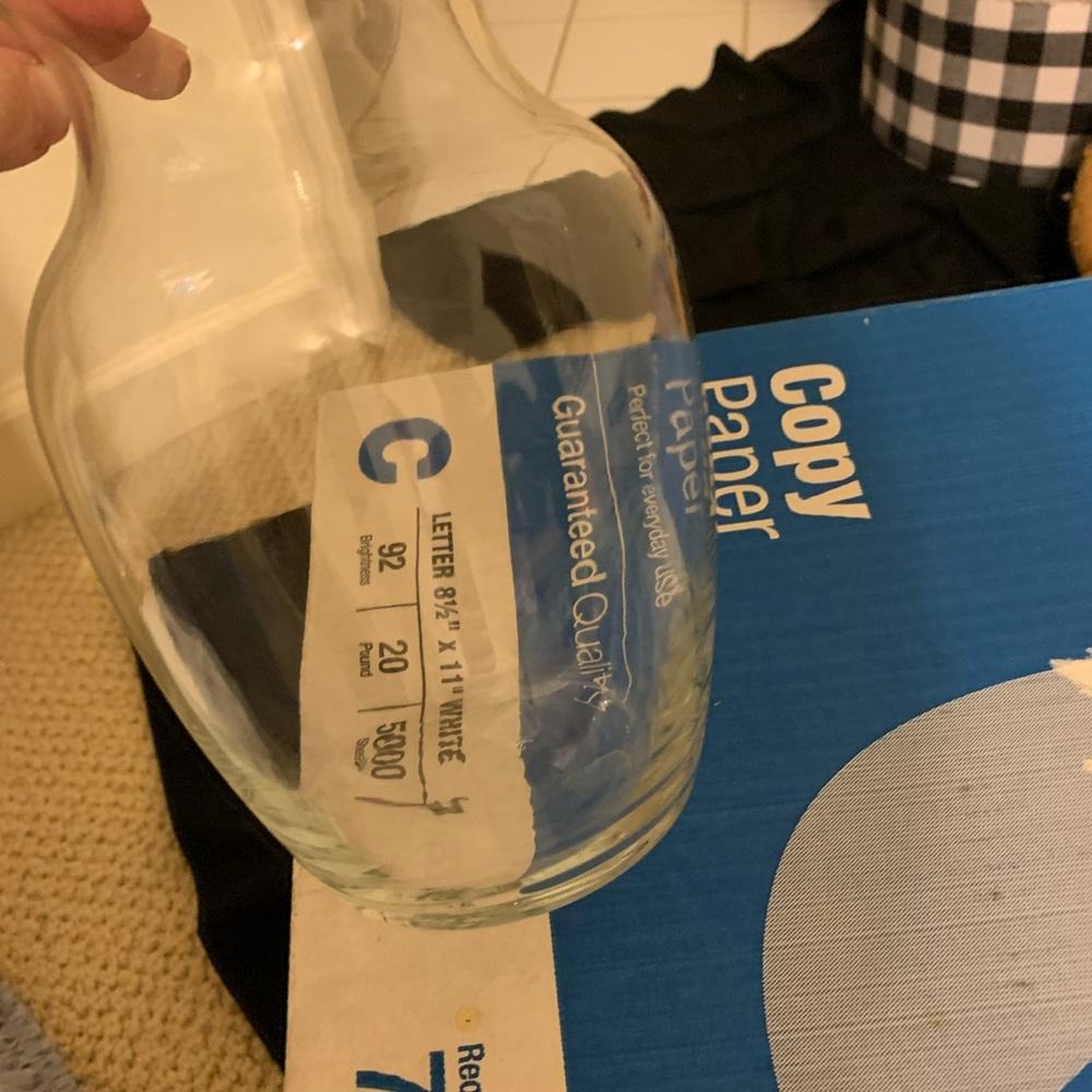 Clear vase - Picture 2 of 4